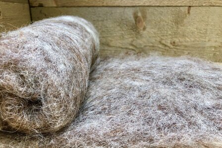 100 g gewaschene Vlieswolle - Drenter Heideschaf (Taupe)